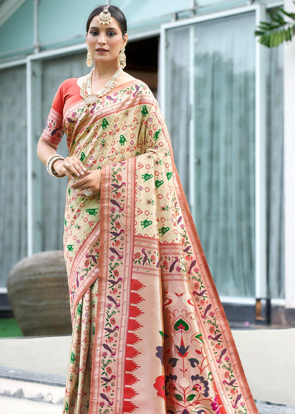 Buy MySilkLove Albescent White Woven Paithani Patola Silk Saree Online