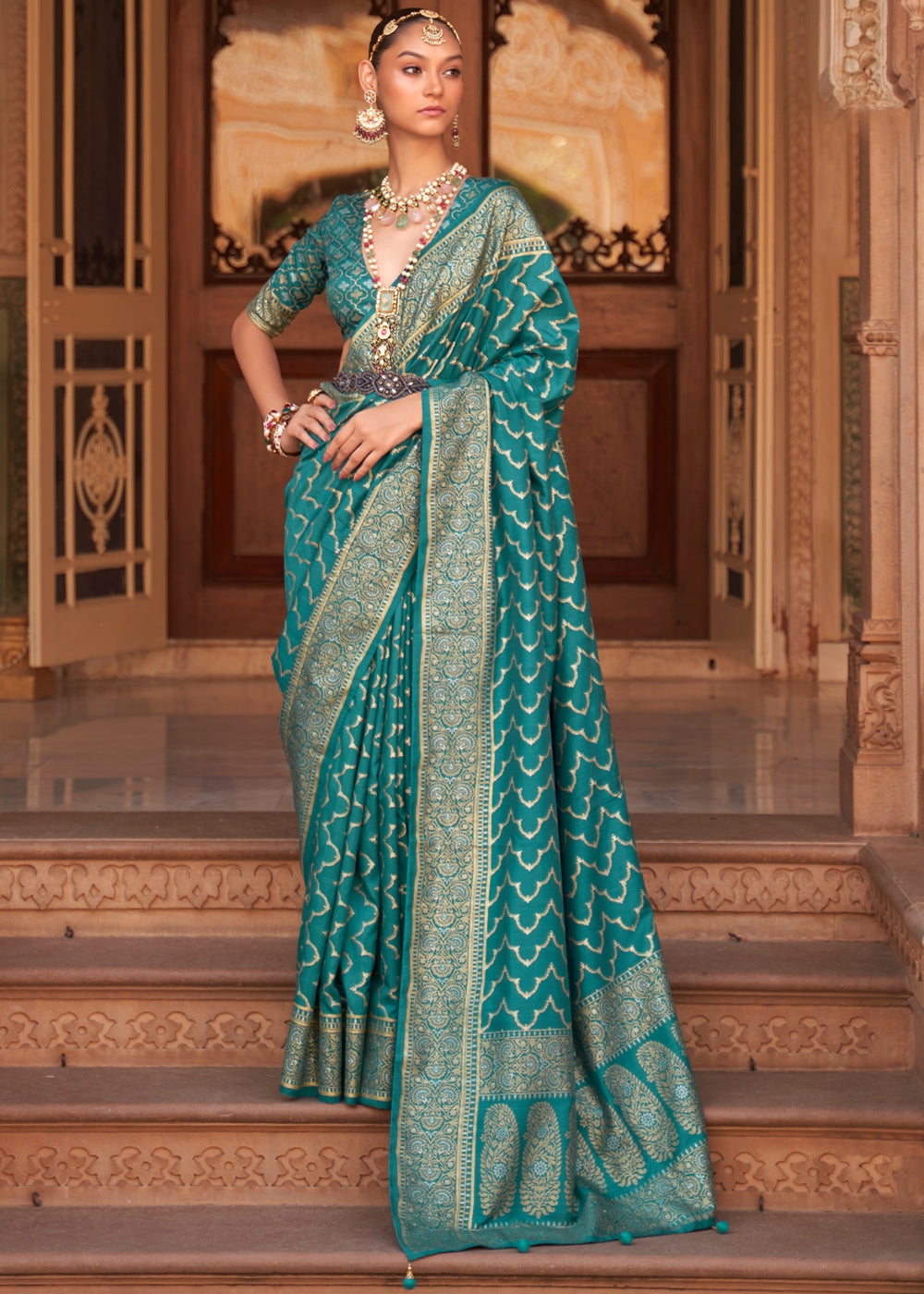 Buy MySilkLove Paradiso Green Woven Banarasi Soft Silk Saree Online