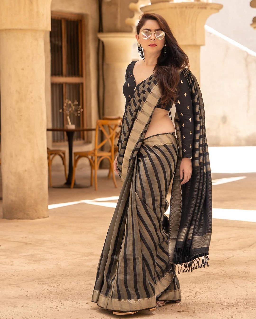 Buy MySilkLove Sonali Kulkarni in Raven Black Banarasi Handloom Silk Saree Online