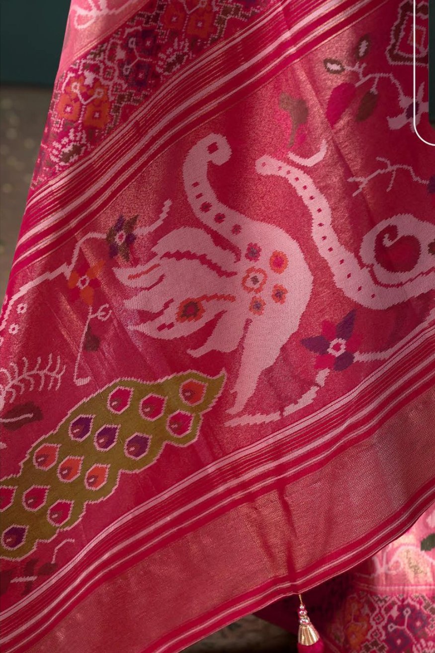 Buy MySilkLove Lotus Pink Designer Banarasi Saree Online