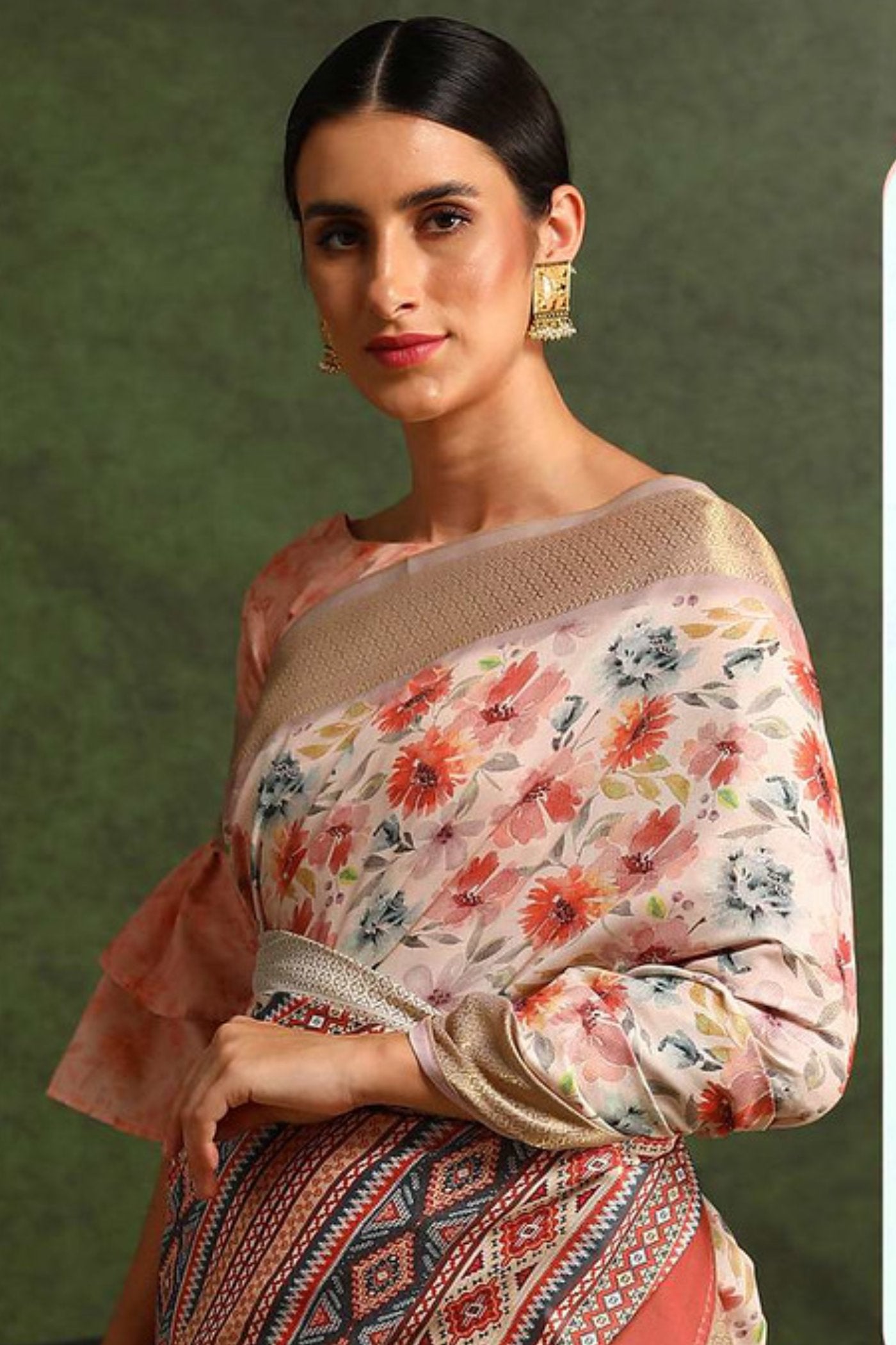 Buy MySilkLove Melon Pink and Cream Floral Printed Saree Online