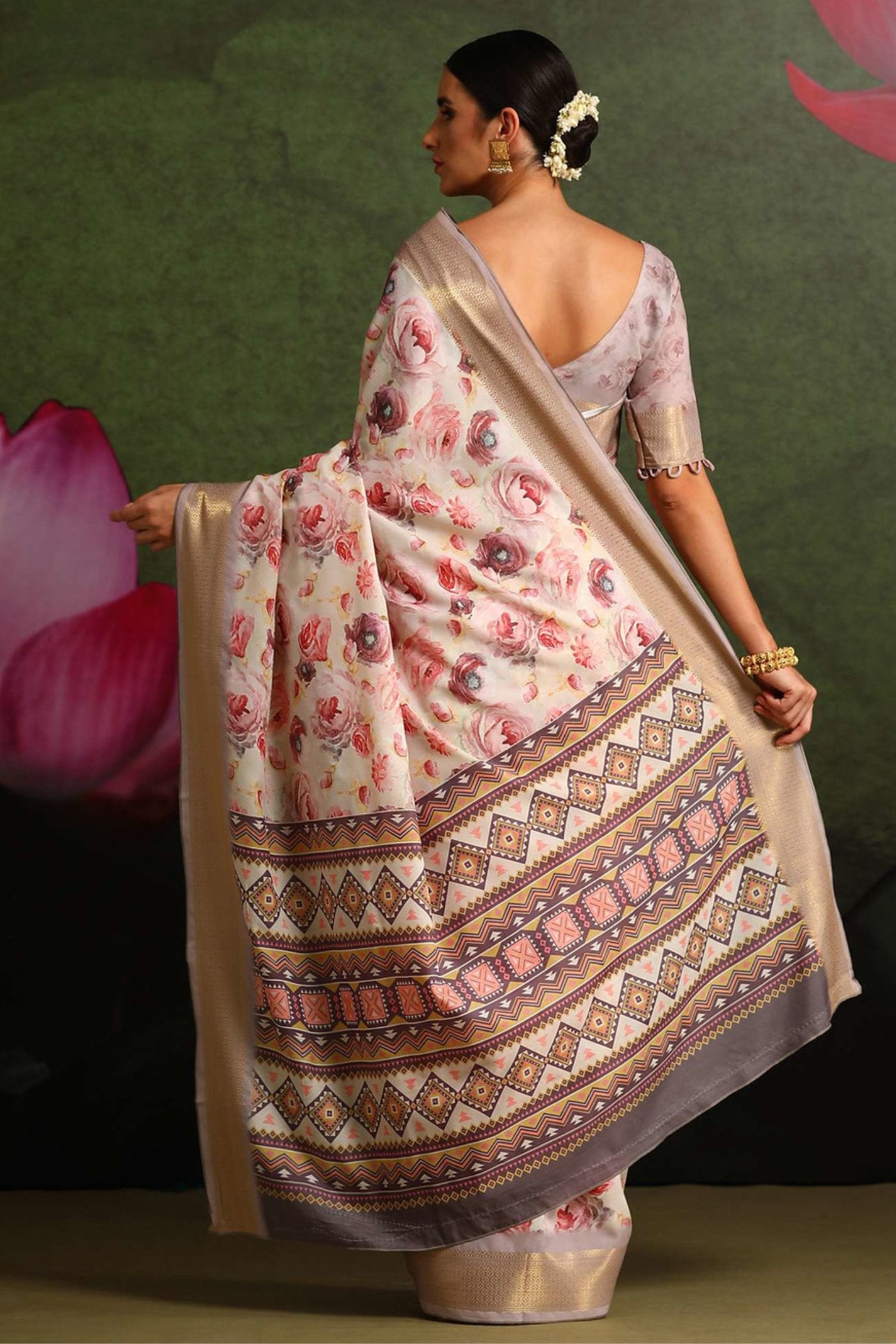 Buy MySilkLove Bridal Heath Cream and Pink Floral Printed Saree Online