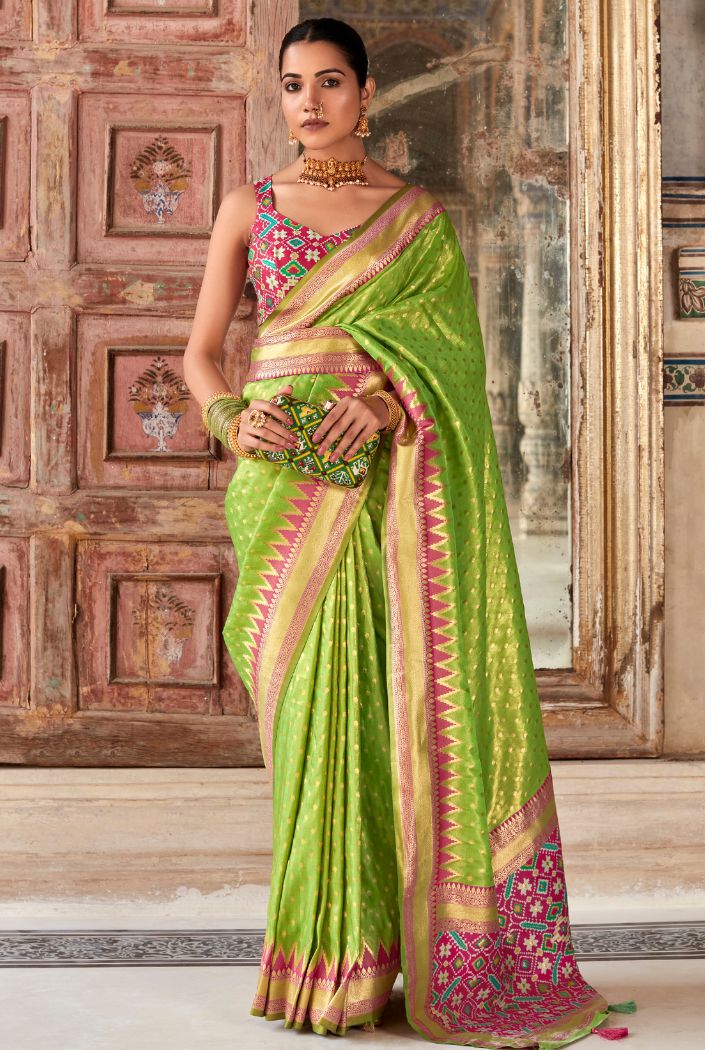 Buy MySilkLove Parrot Green Woven Zari Banarasi Patola Silk Saree Online