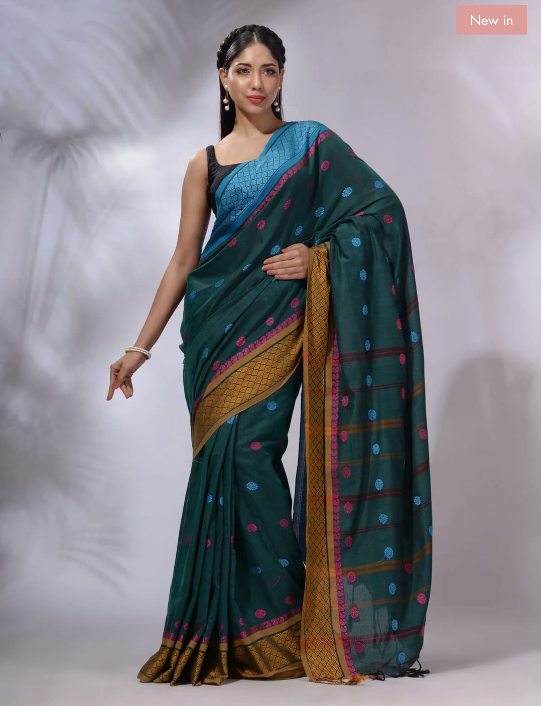 Buy MySilkLove Stromboli Green Pure cotton jackqurd border Saree Online