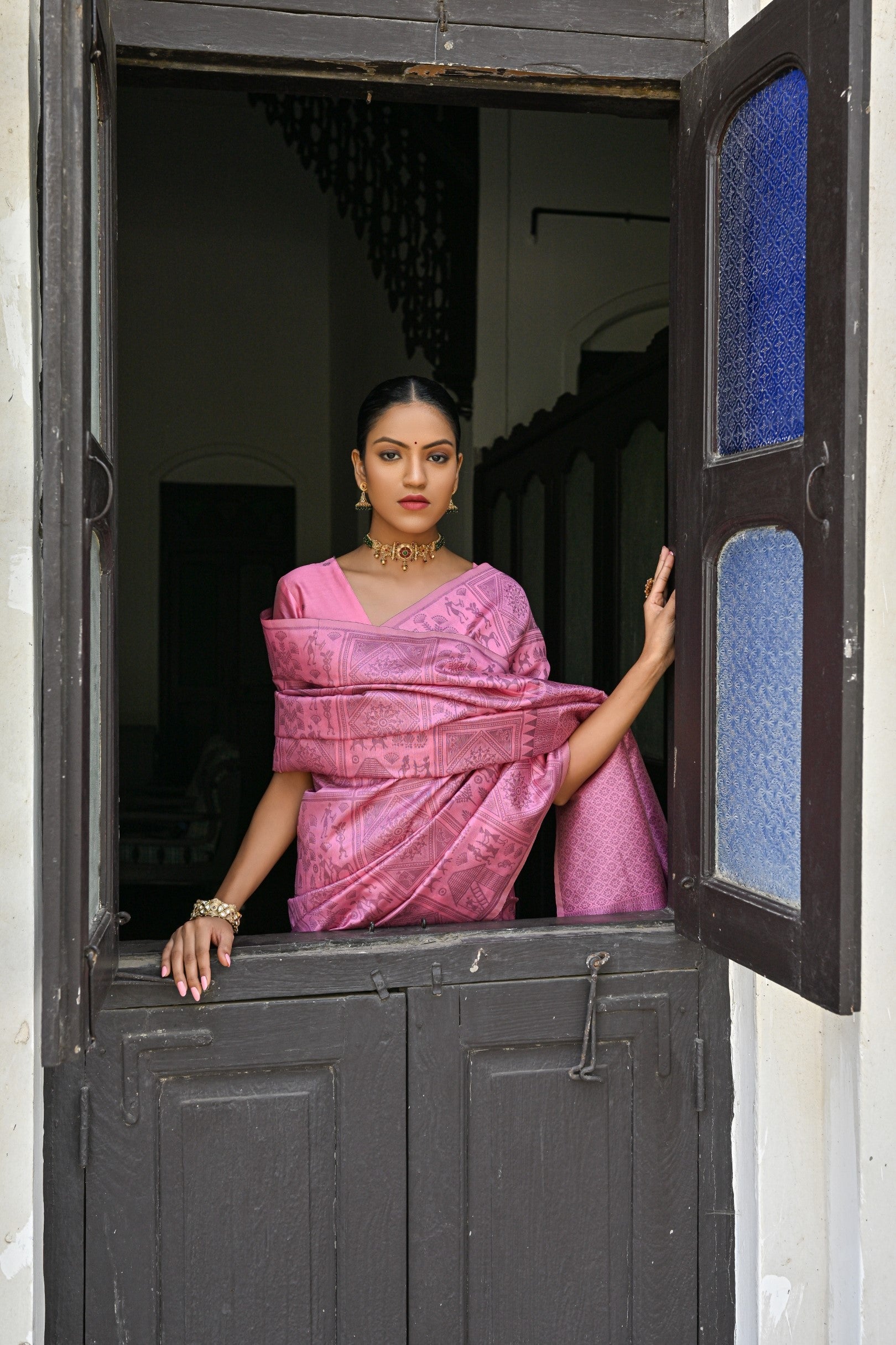 Buy MySilkLove Shimmering Blush Pink Woven Kalamkari Raw Silk Saree Online