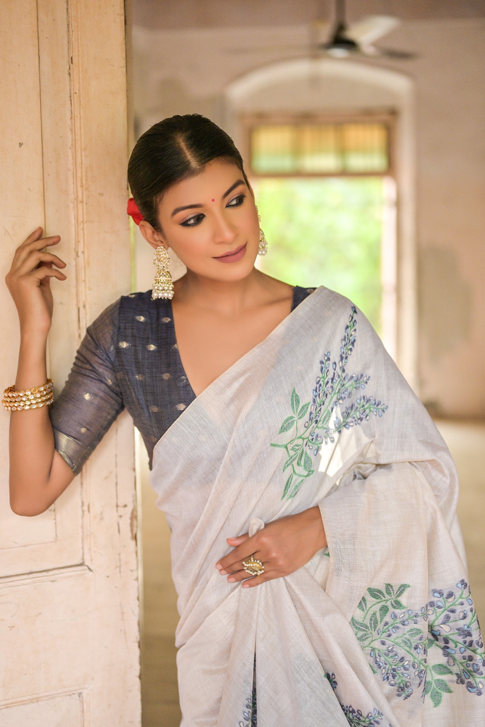 Buy MySilkLove Pearl Bush White Muga Cotton Woven Saree Online