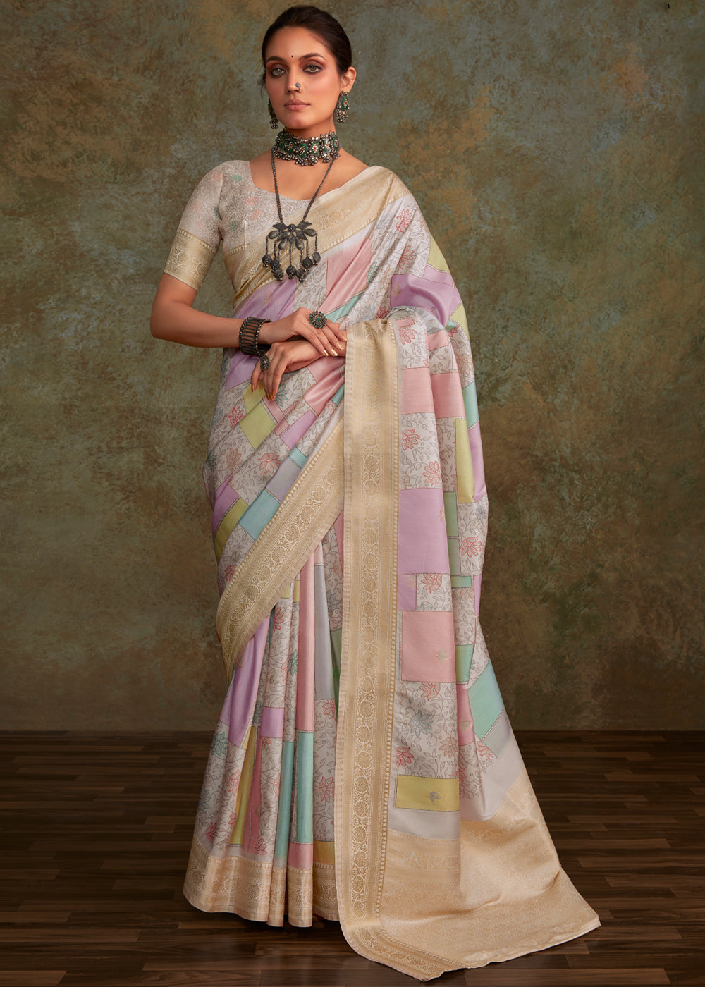 Buy MySilkLove Pharlap Pink Shade Digital Printed Soft Silk Saree Online