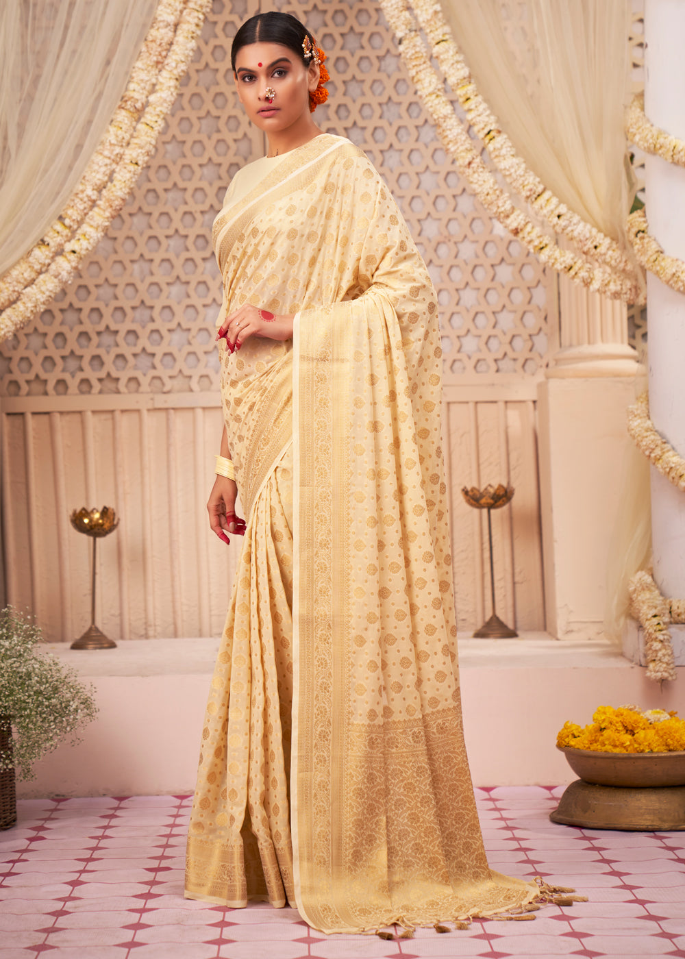 Buy MySilkLove Manhattan Cream Woven Georgette Saree Online