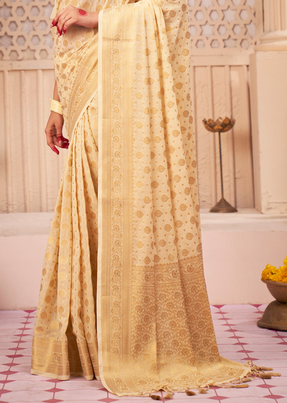 Buy MySilkLove Manhattan Cream Woven Georgette Saree Online