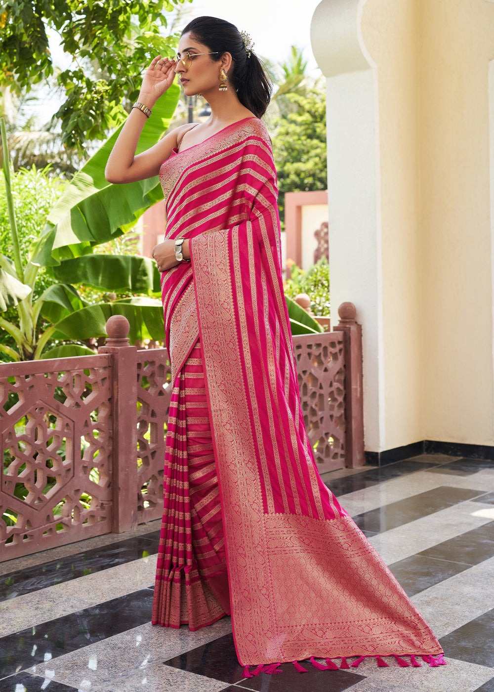 Buy MySilkLove French Rose Pink Woven Lehriya Georgette Saree Online