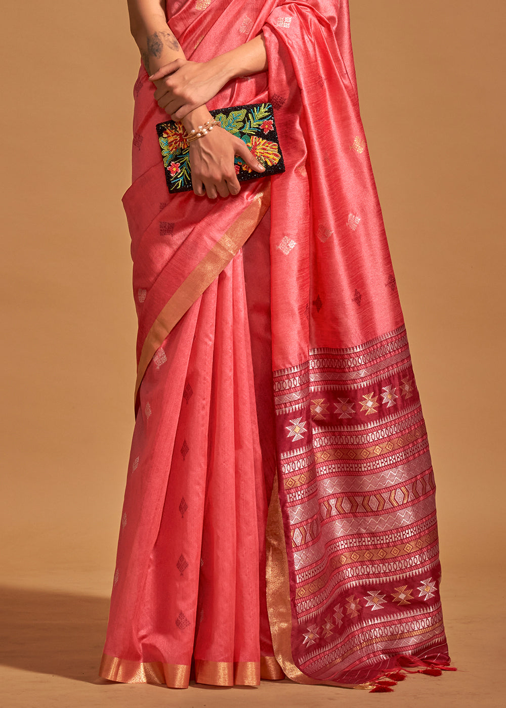 Buy MySilkLove Froly Peach Handloom Banarasi Silk Saree Online