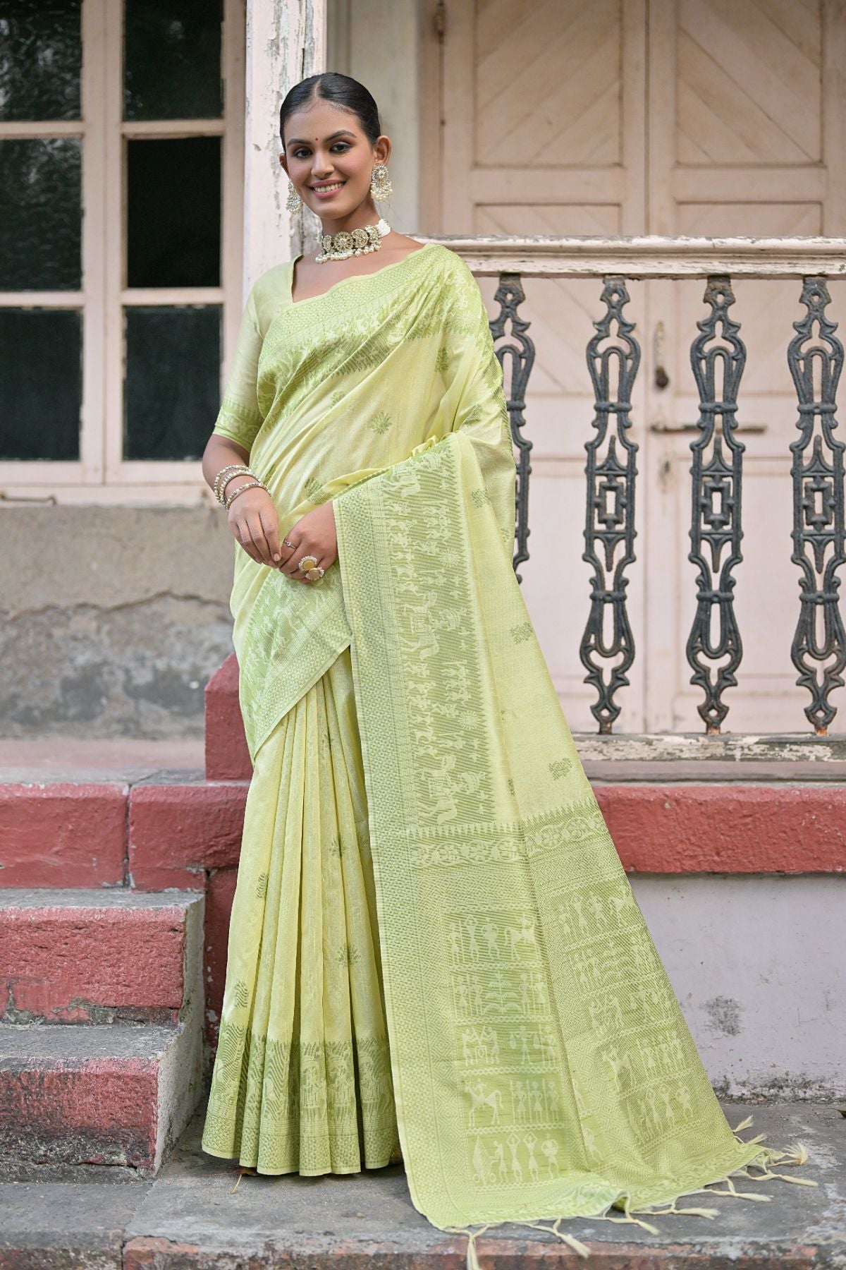 Buy MySilkLove Tusk Yellow Handloom Banarasi Raw Silk Saree Online