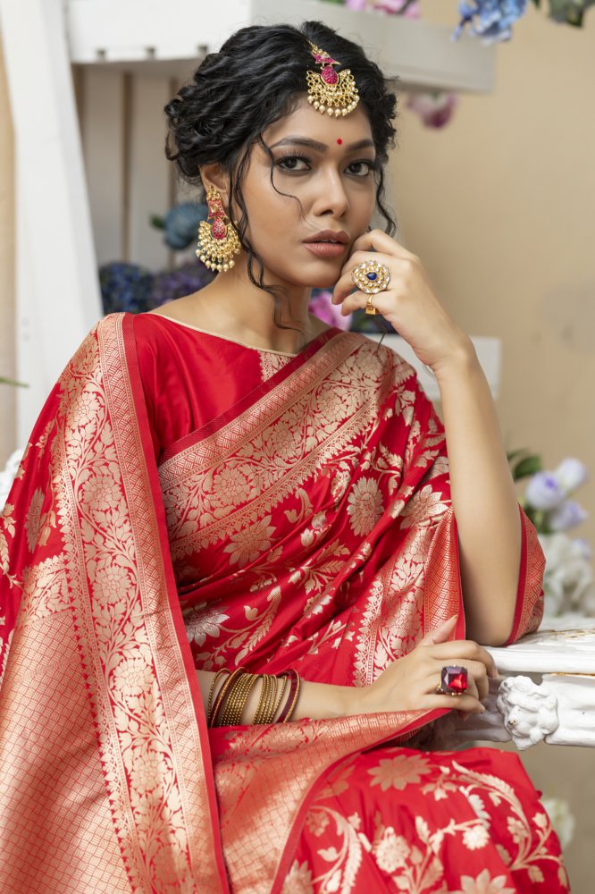 Buy MySilkLove Thunderbird Red Woven Banarasi Silk Saree Online