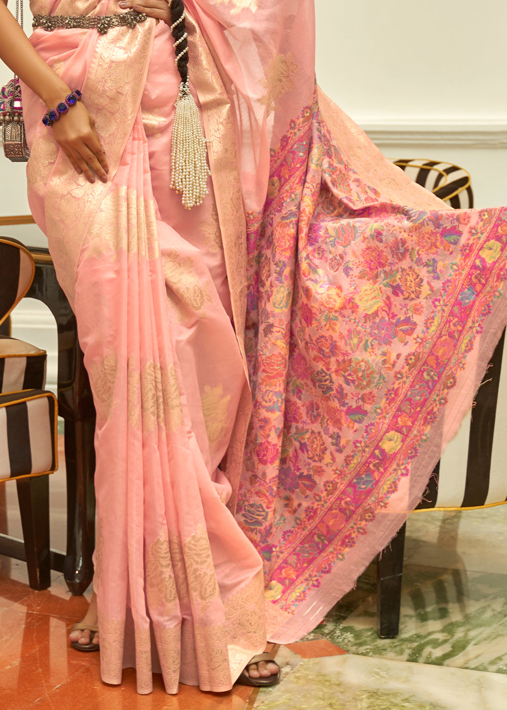 Buy MySilkLove Shimmer Pink Handloom Silk Saree with Kashmiri Pallu Online