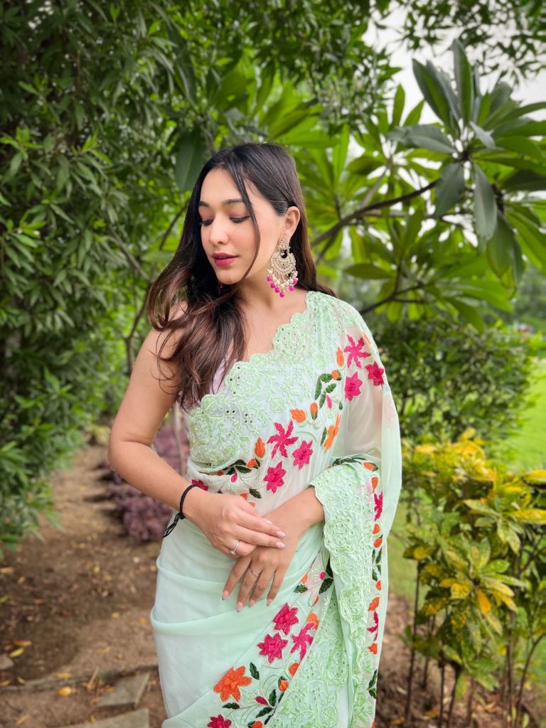 Buy MySilkLove Skeptic Green Georgette Embroidered Woven Thread and Shiffli Work Saree Online