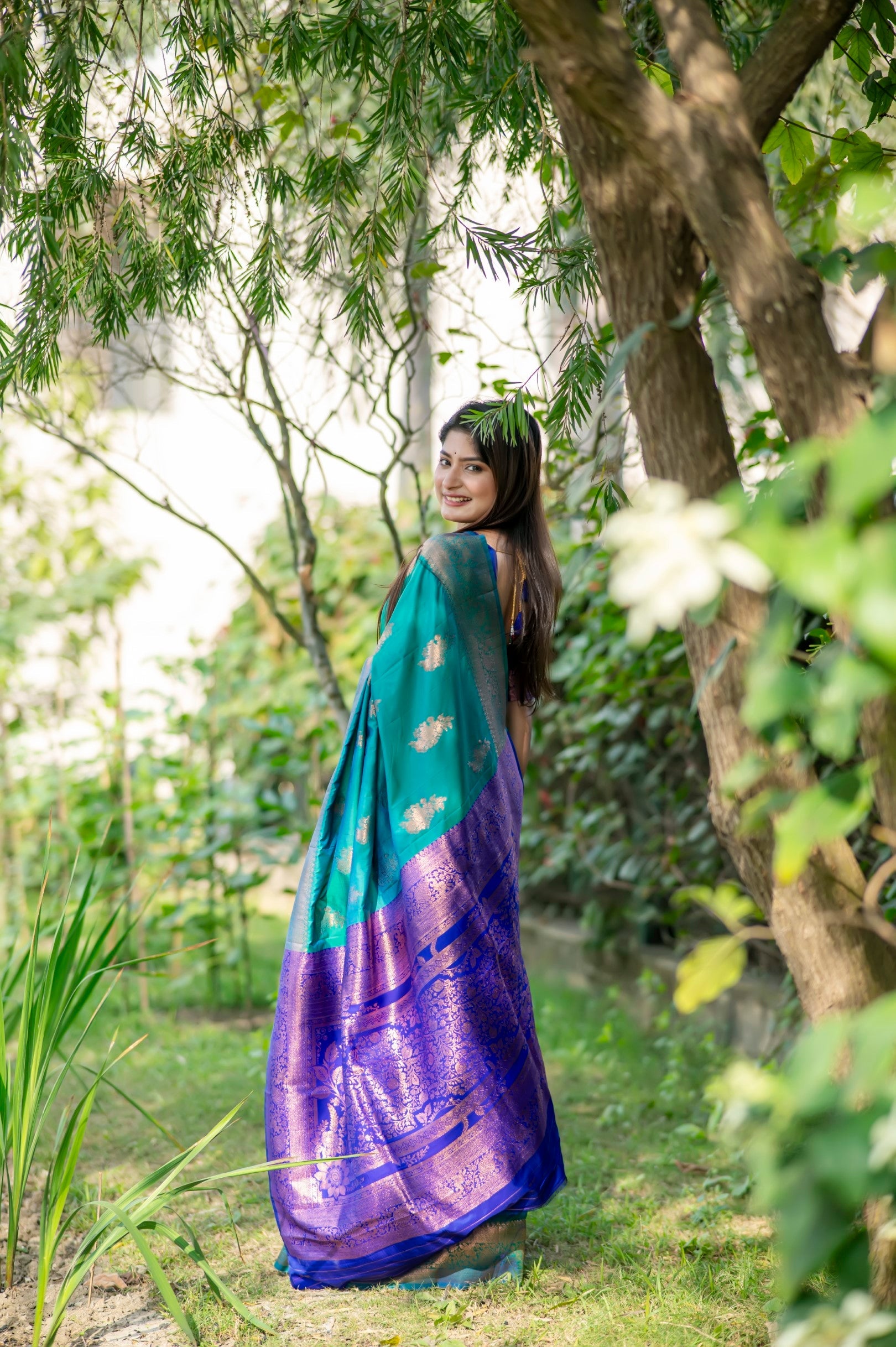 Buy MySilkLove Steel Green and Blue Woven Banarasi Saree Online