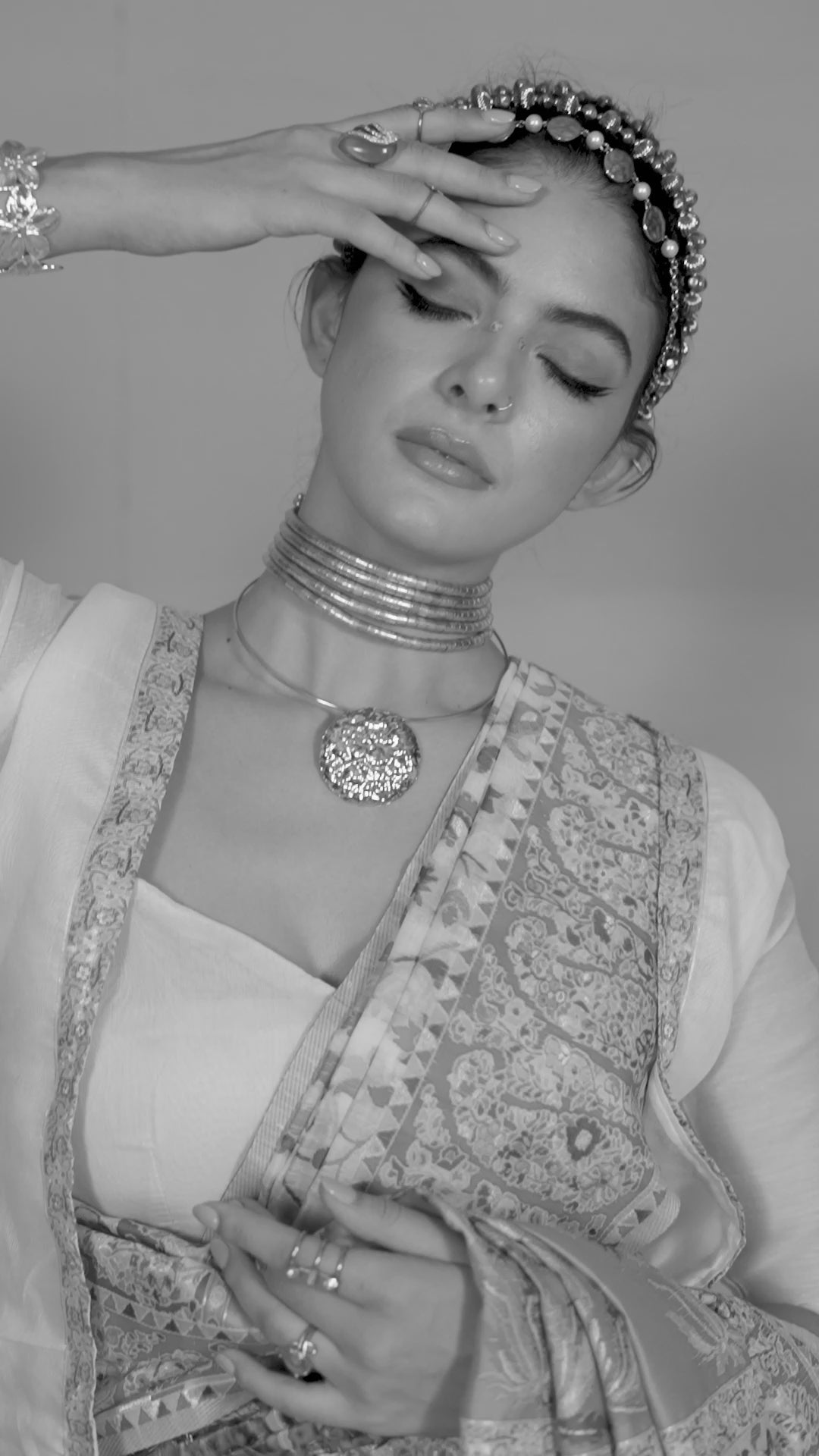 Buy MySilkLove Alhambra Cream Kashmiri Handloom Jamewar Saree Online