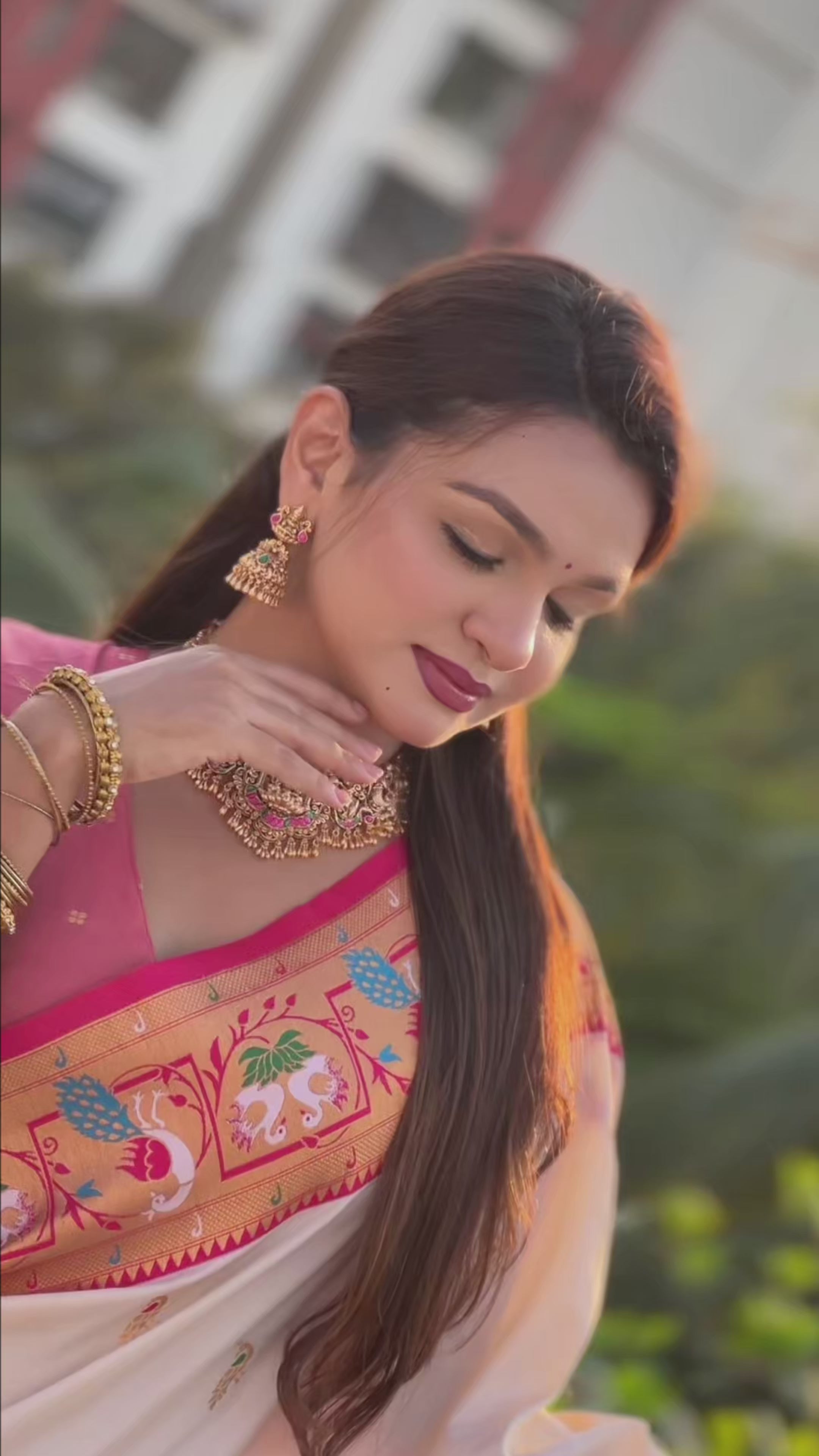 Buy MySilkLove Pure White Zari Woven Paithani Saree Online