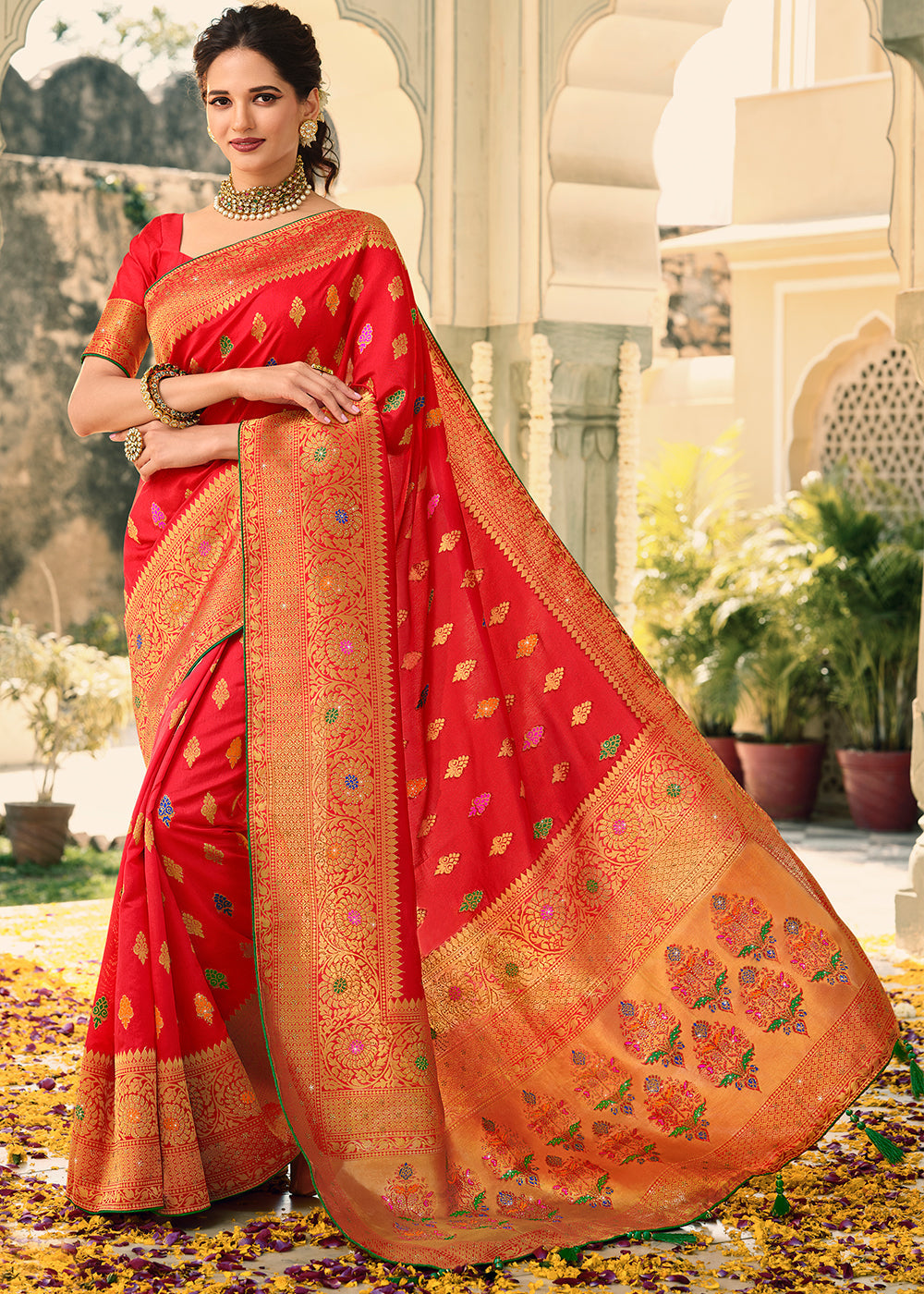 Buy MySilkLove Valencia Red Woven Banarasi Silk Saree Online