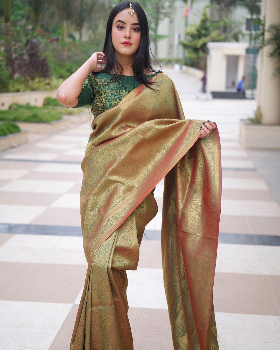 Buy MySilkLove Avocado Green Golden Handloom Woven Kanjivaram Saree Online
