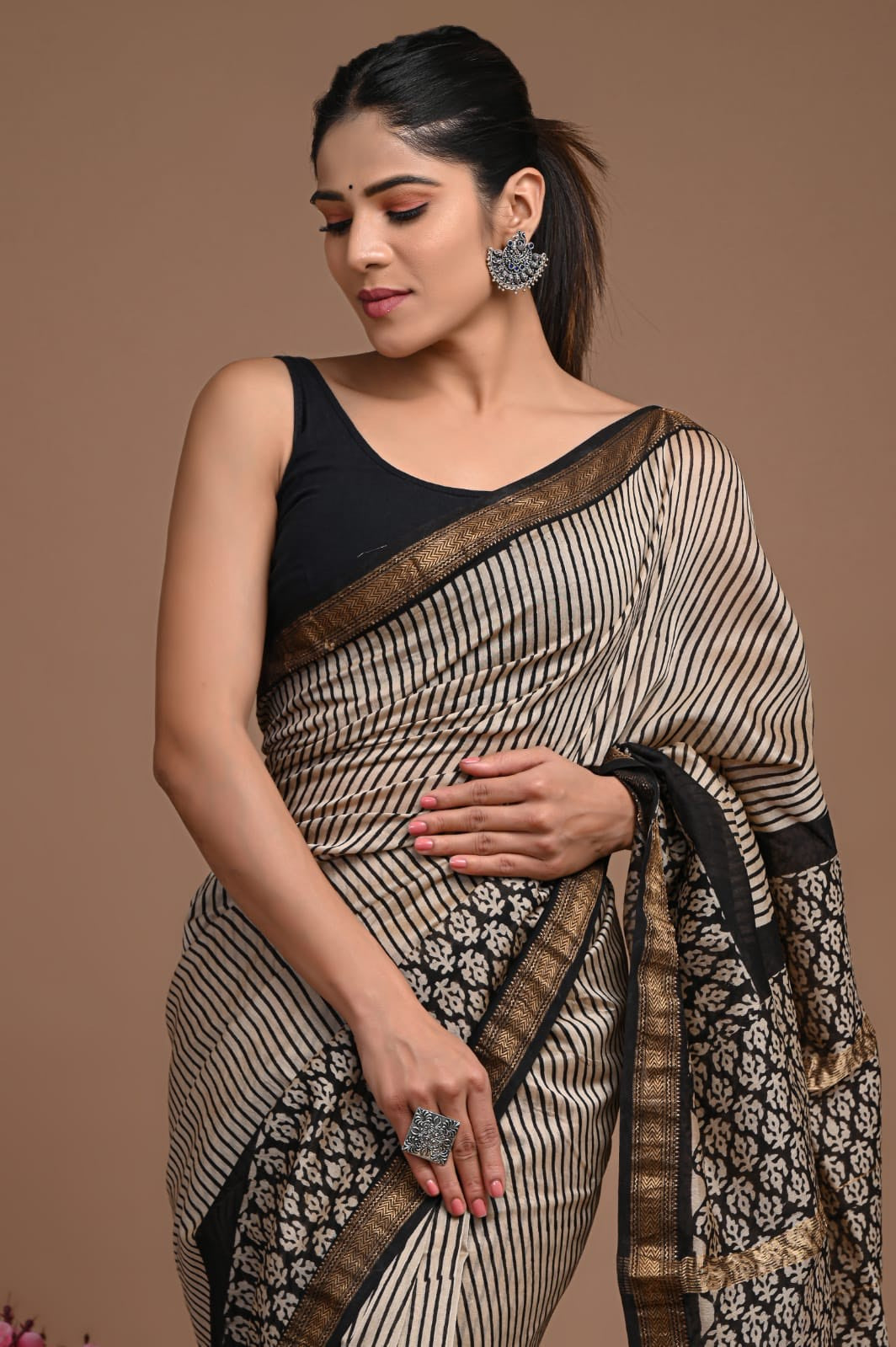 Buy MySilkLove Cork Black and white Handblock Kota Doriya Saree Online