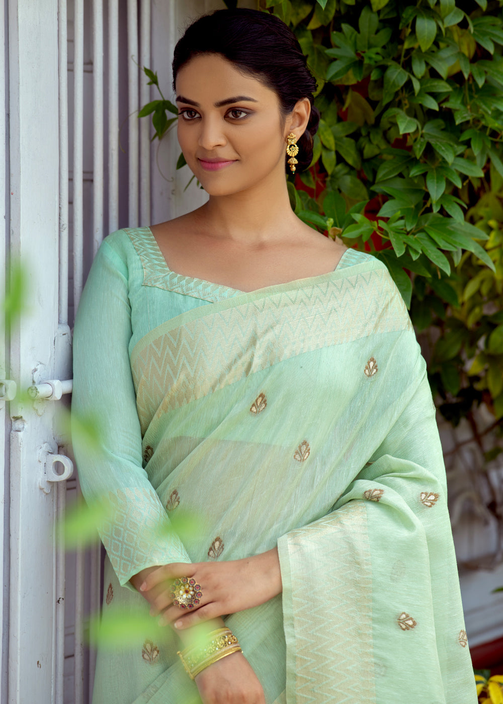 MySilkLove Spring Rain Green Woven Banarasi Linen Silk Saree