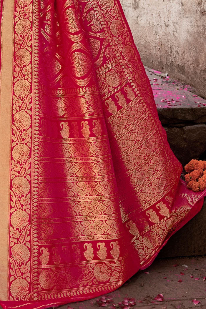 Buy MySilkLove Amaranth Pink Zari Woven Banarasi Saree - MySilkLove Online