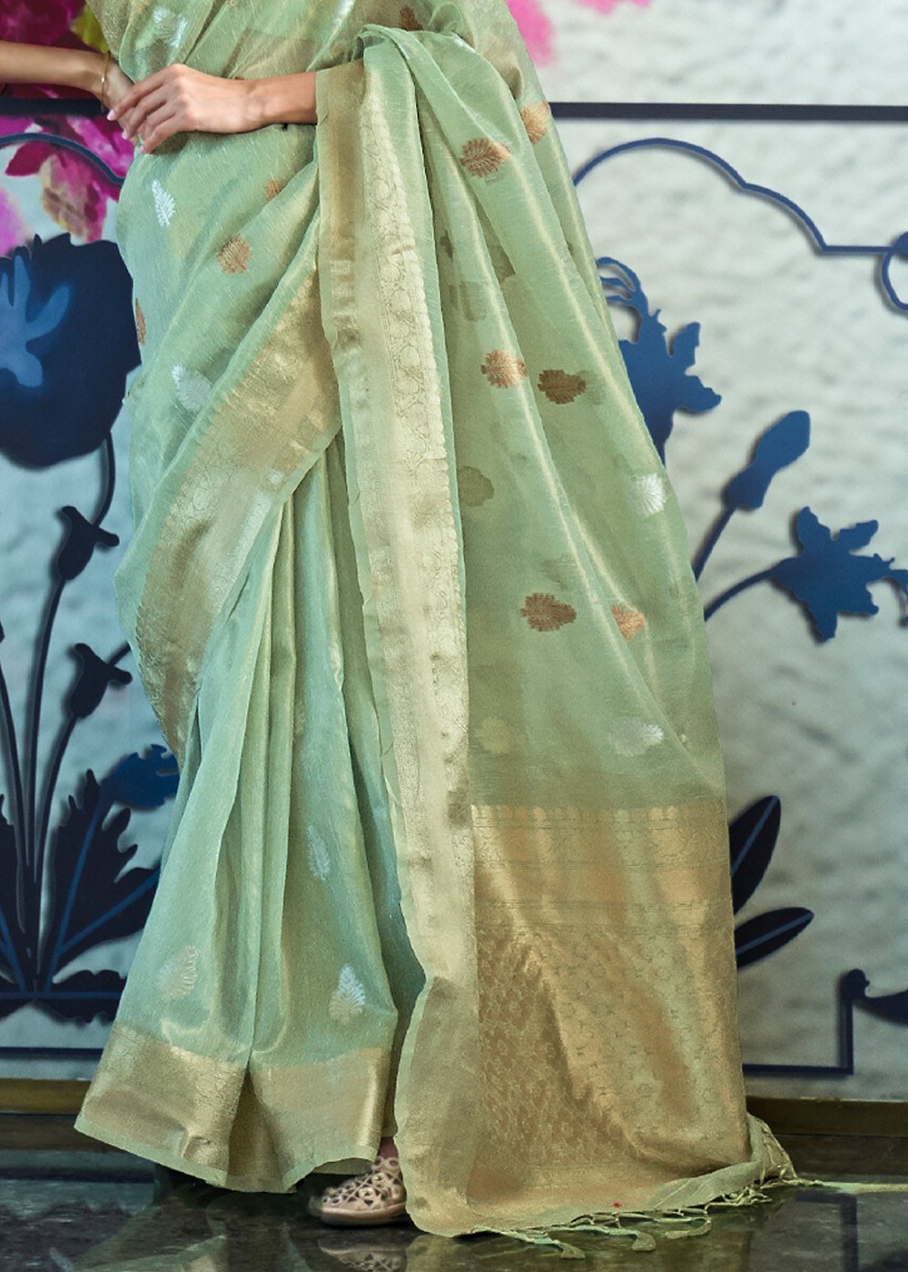 Buy MySilkLove Norway Green Woven Banarasi Tissue Saree Online