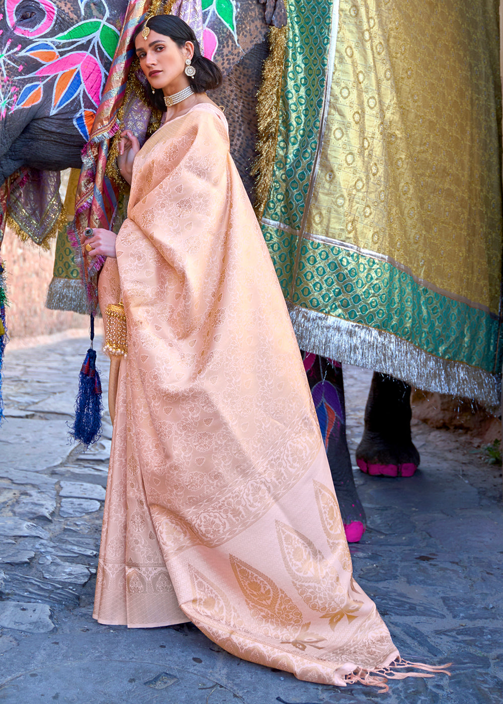 Buy MySilkLove Blush Pink kanjivaram Woven Silk Saree Online