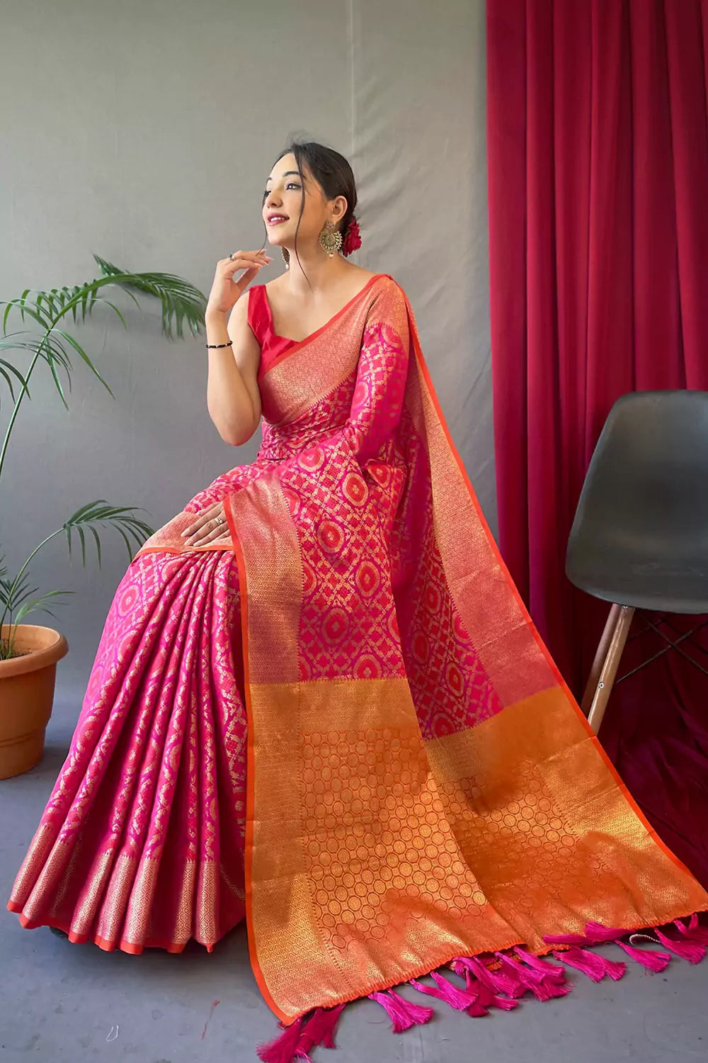 Buy MySilkLove Deep Blush Pink Patola Silk Saree Online