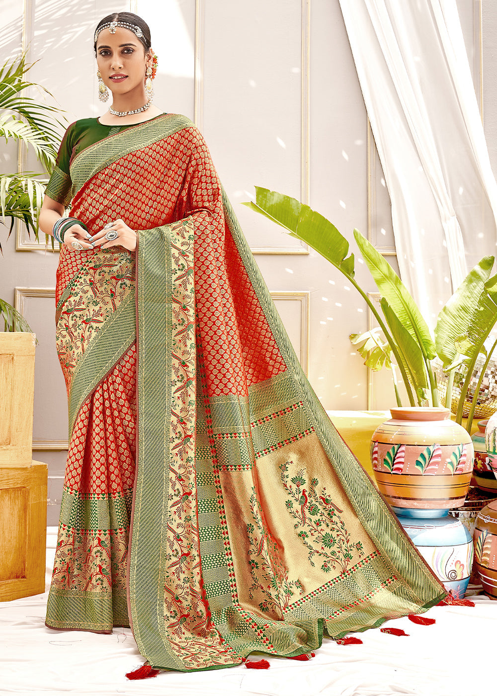 Buy MySilkLove Mojo Red and Green Zari Woven Banarasi Saree Online