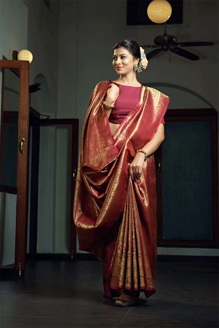 Buy MySilkLove Chestnut Red Zari Woven Kanjivaram Saree Online