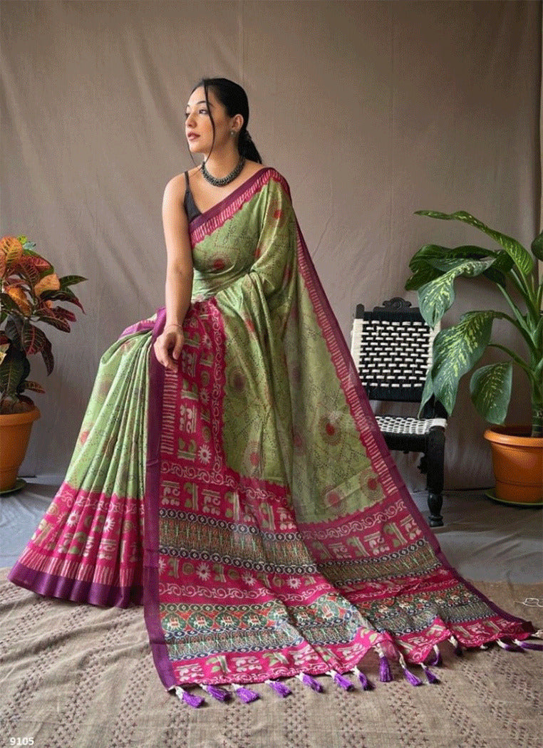 Buy MySilkLove Avocado Green and Pink Kalamkari Printed Saree Online