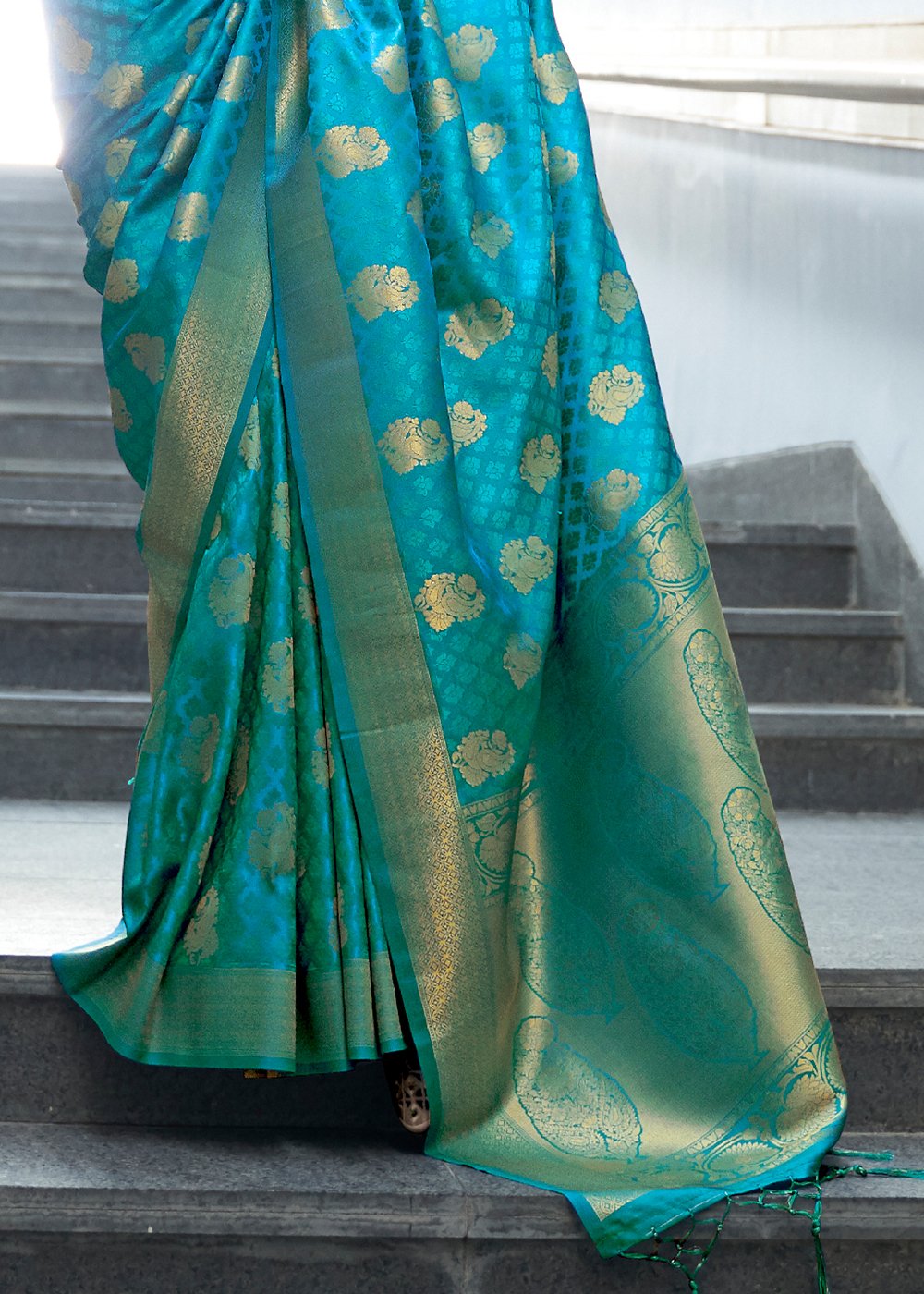 Buy MySilkLove Cerulean Blue Zari Woven Banarasi Saree Online