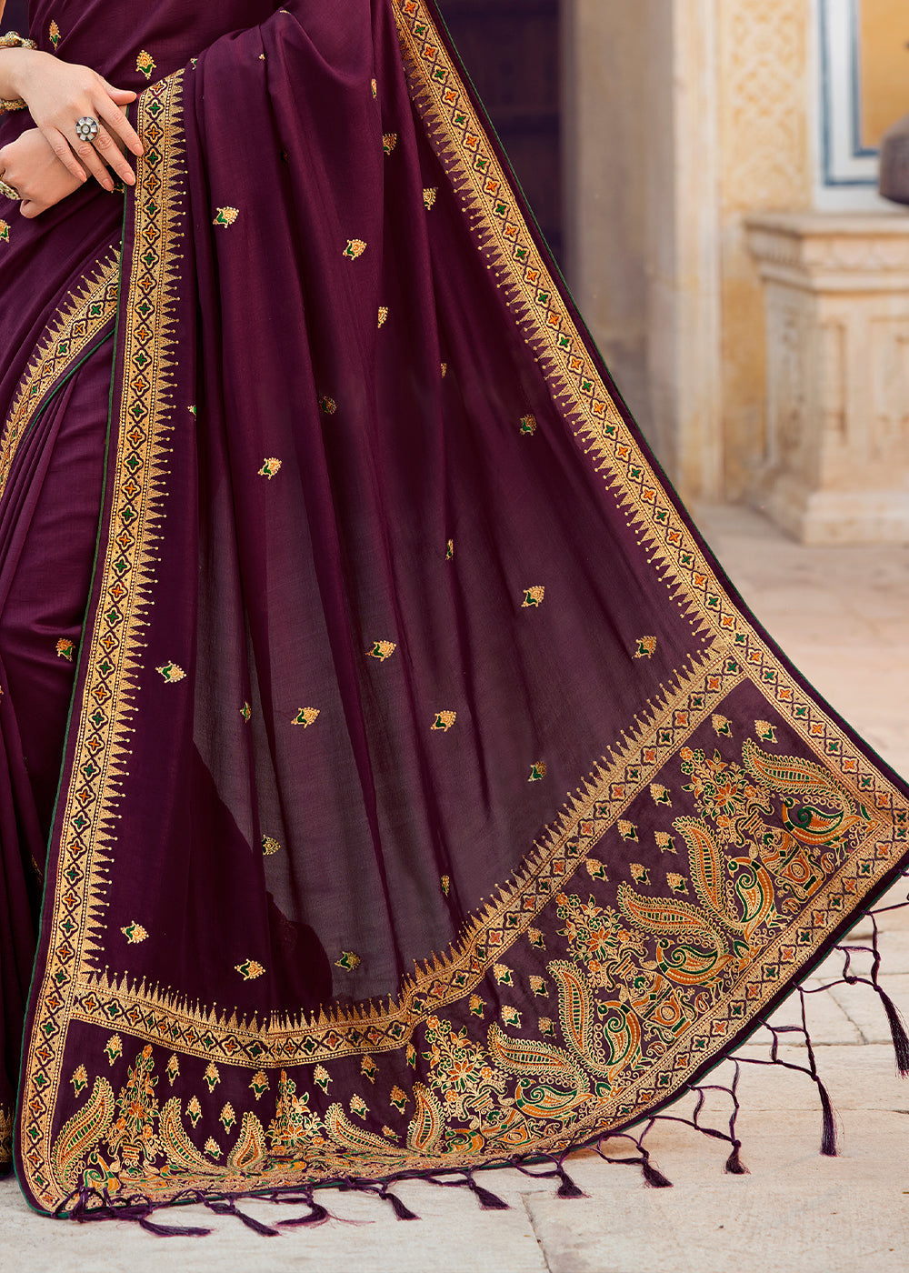 Buy MySilkLove Jon Purple Woven Banarasi Saree with Embroidery Work Online