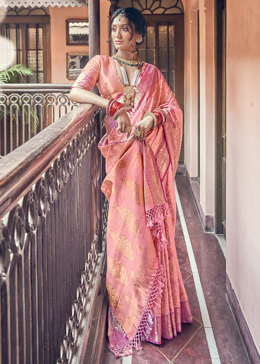 Buy MySilkLove Cosmos Pink Woven Banarasi Silk Saree Online