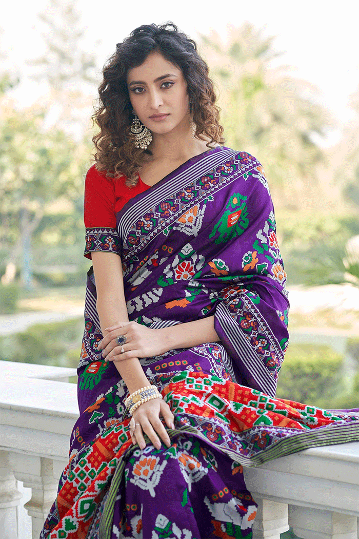 Buy MySilkLove Grape Purple and Red Woven Patola Saree Online