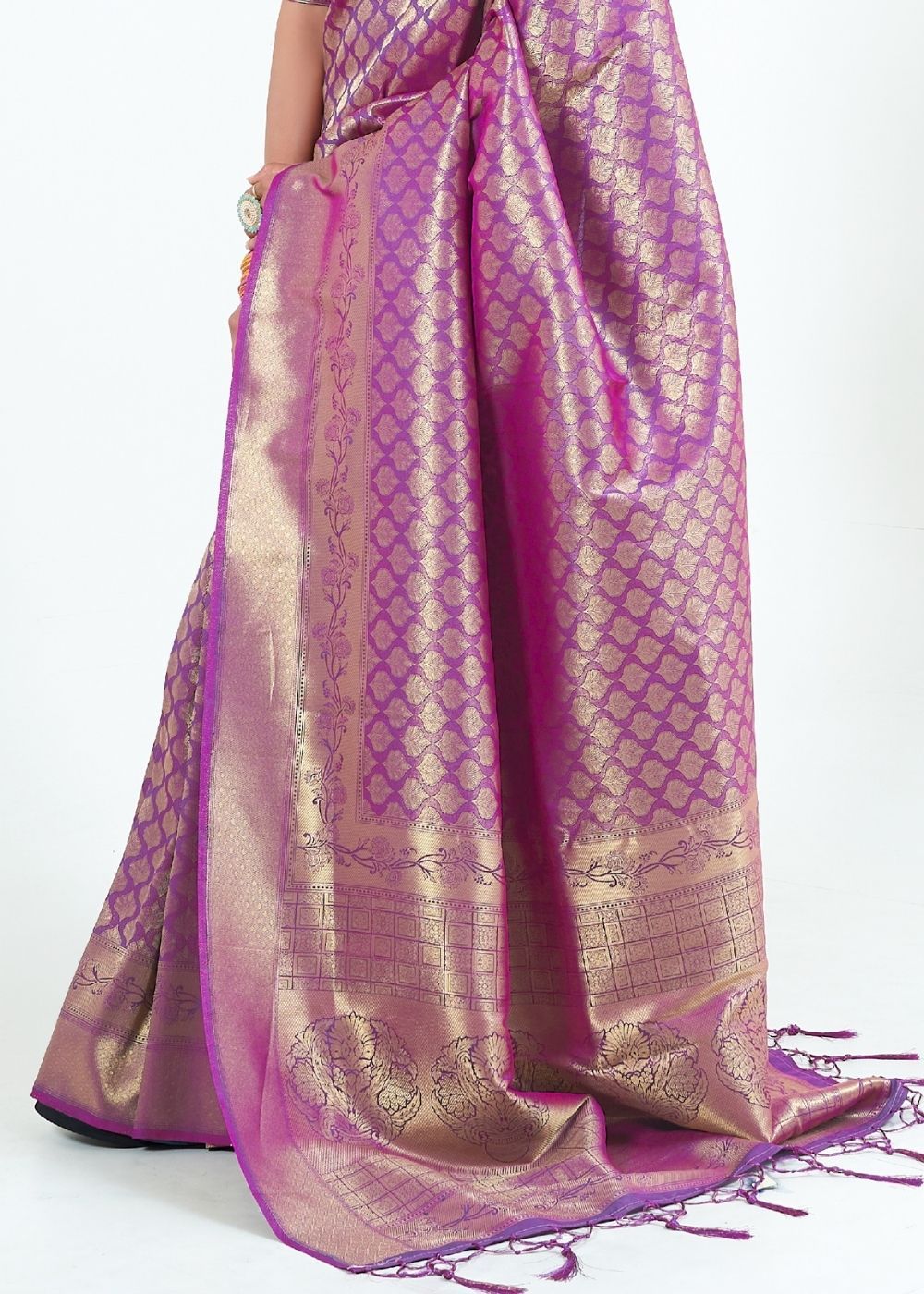 Buy MySilkLove Plum Purple Zari Woven Kanjivaram Silk Saree Online