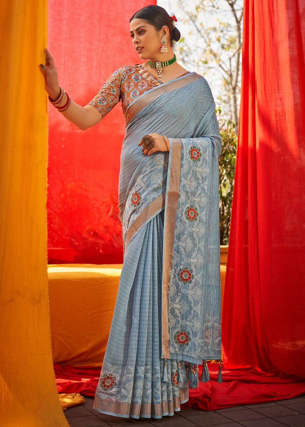 Buy MySilkLove Edward Grey Woven Linen Silk Saree Online