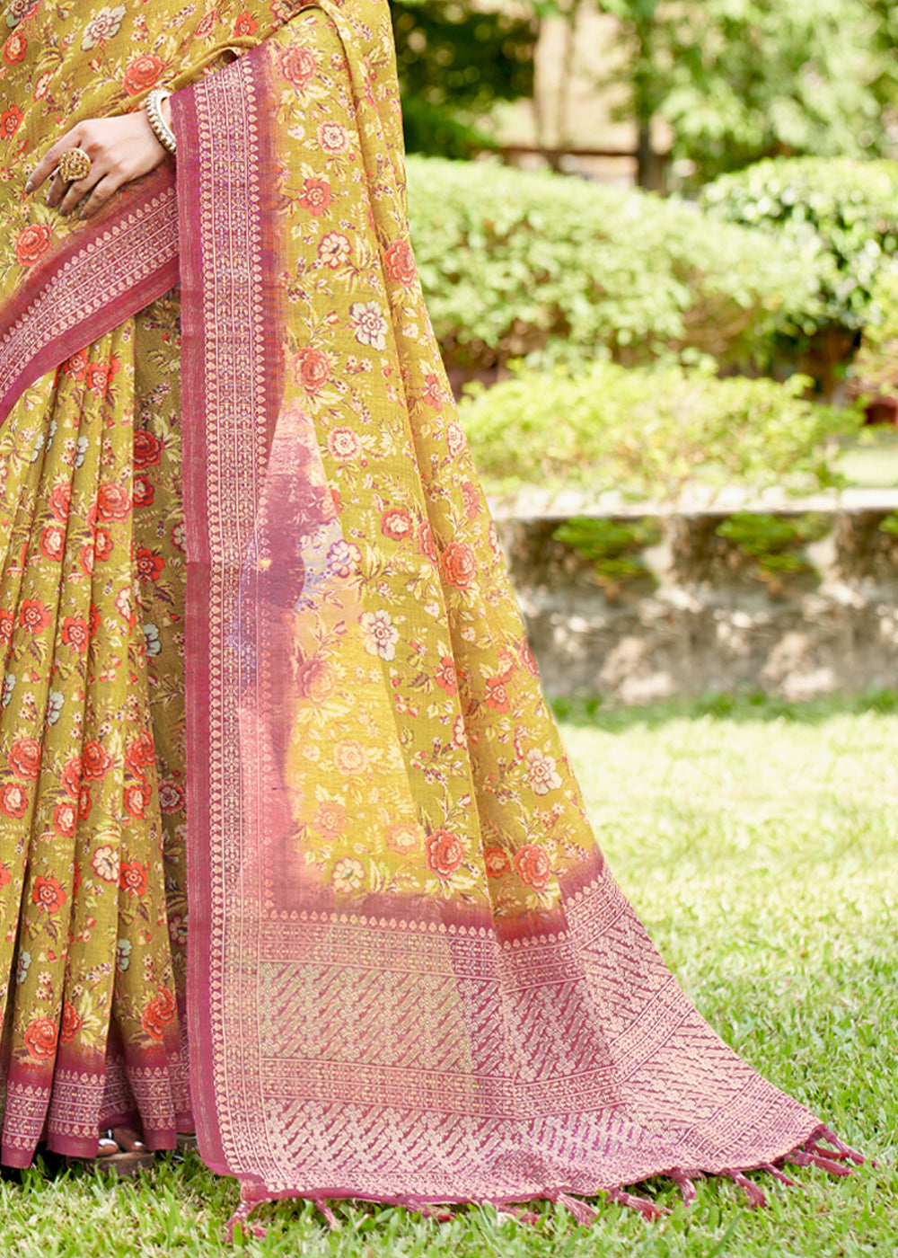 Buy MySilkLove Portafino Yellow Linen Kalamkari Digital Print Saree Online