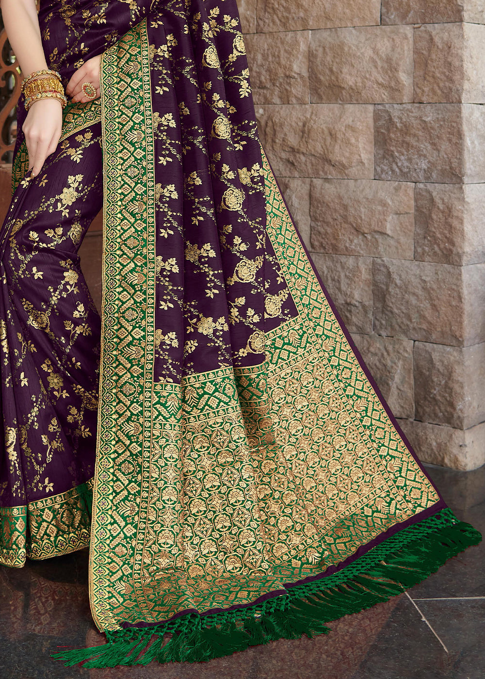 Buy MySilkLove Haiti Purple Zari Woven Banarasi Silk Saree Online