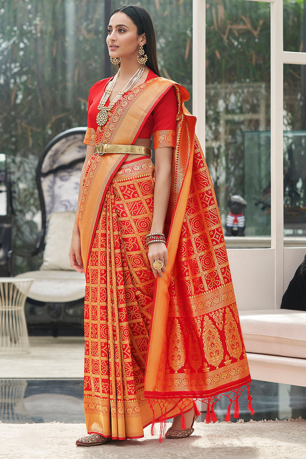 Buy MySilkLove Flame Pea Red Soft Kanjivaram Silk Saree Online