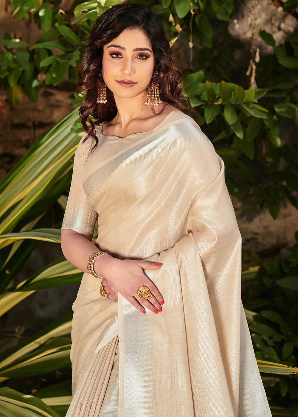 Buy MySilkLove Dairy Cream Zari Woven Tissue Linen Saree Online