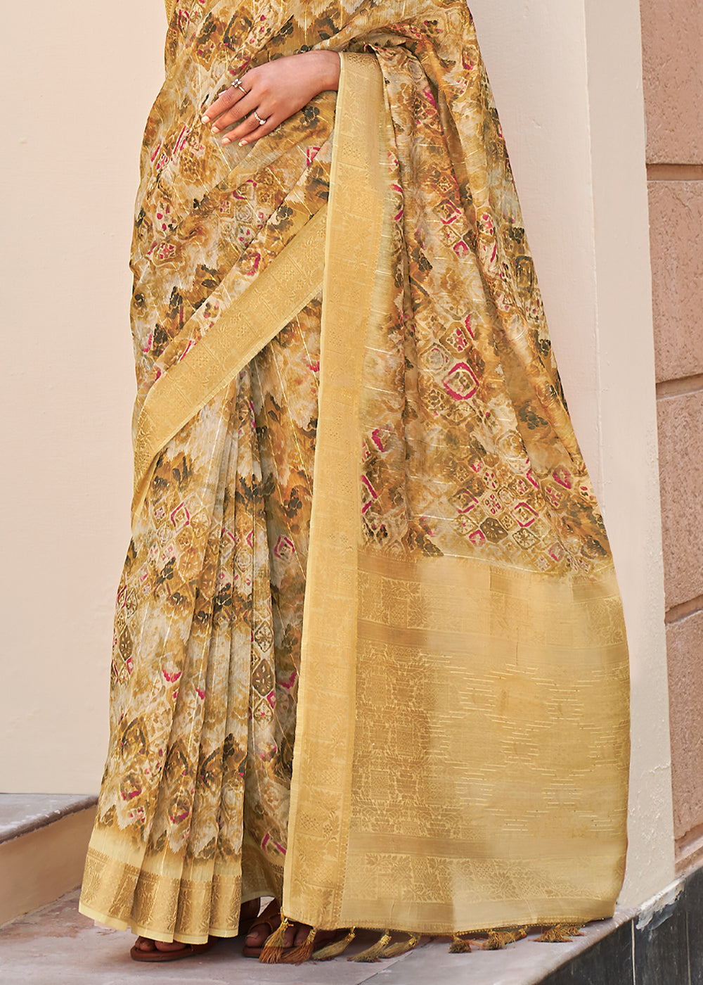 Buy MySilkLove Primrose Yellow Digital Print Linen Saree Online