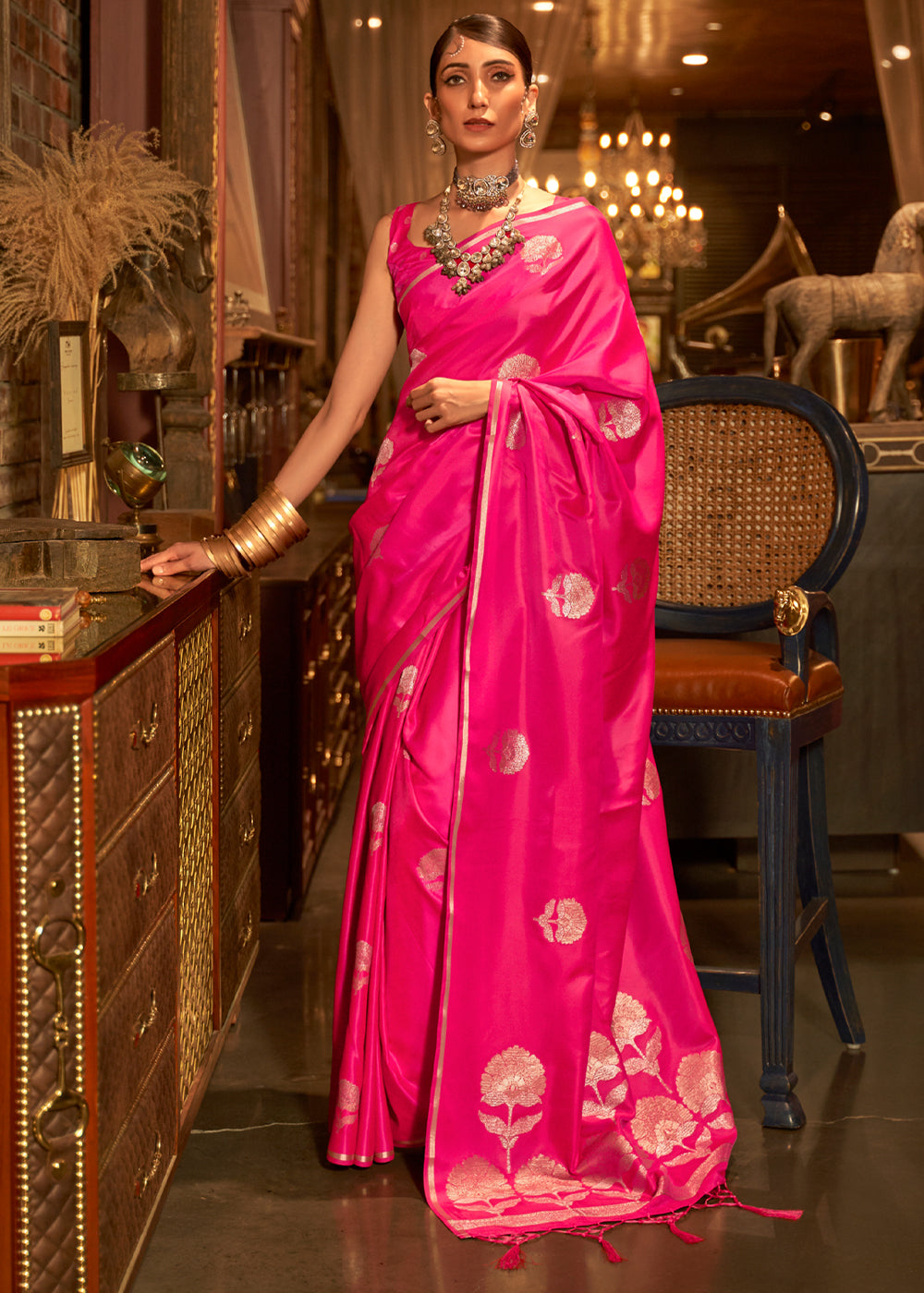 Buy MySilkLove Winter Sky Pink Woven Banarasi Satin Silk Saree Online
