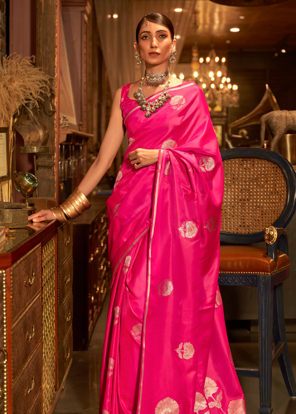 Buy MySilkLove Winter Sky Pink Woven Banarasi Satin Silk Saree Online