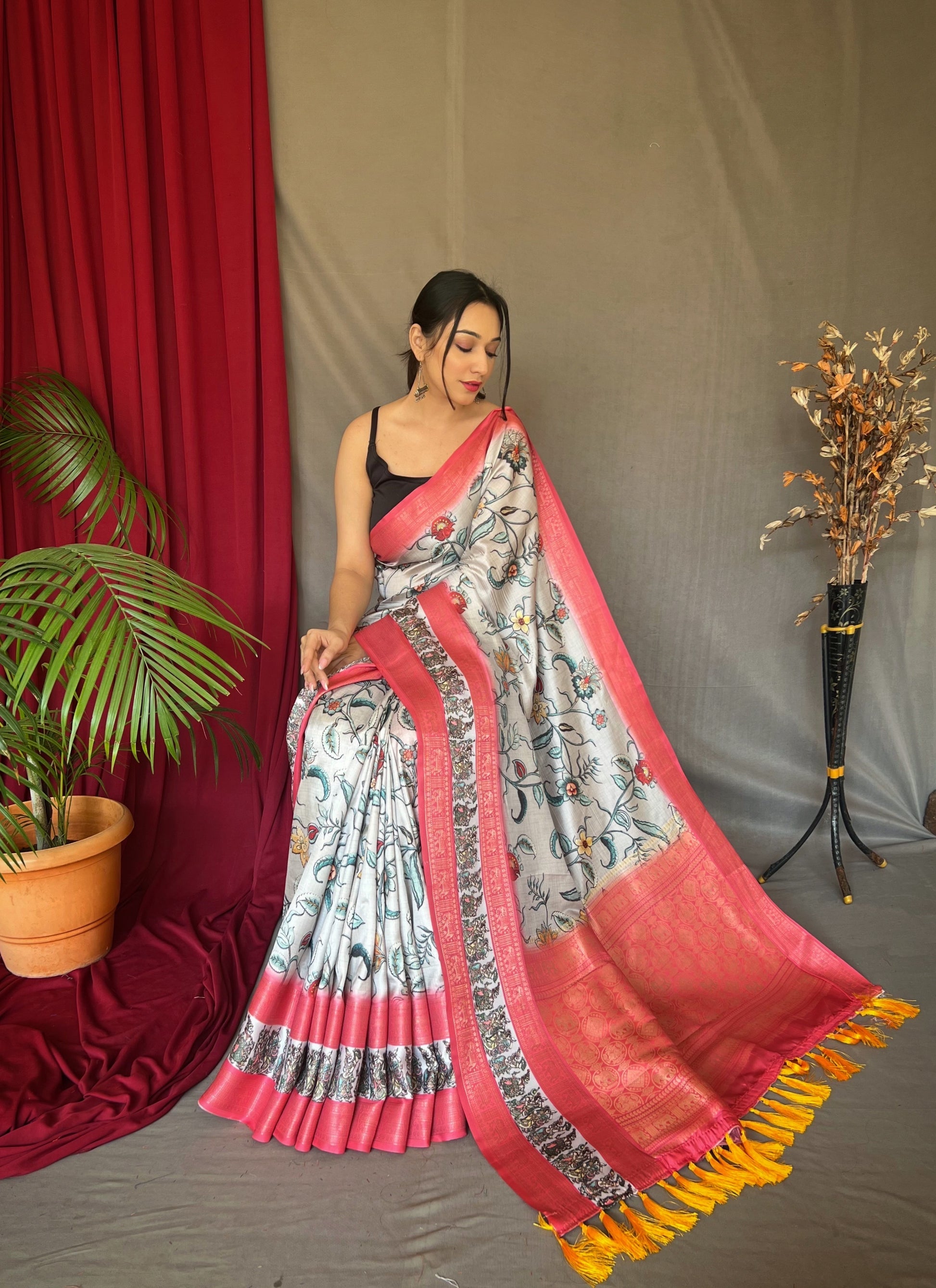 MySilkLove Linen White and Pink Banarasi Kalamkari Printed Silk Saree