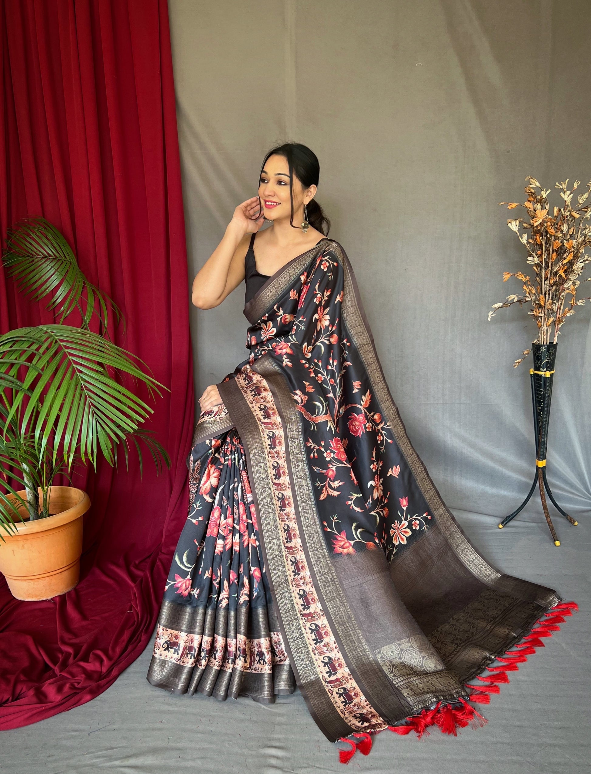 Buy MySilkLove Tundora Black Banarasi Kalamkari Printed Silk Saree Online