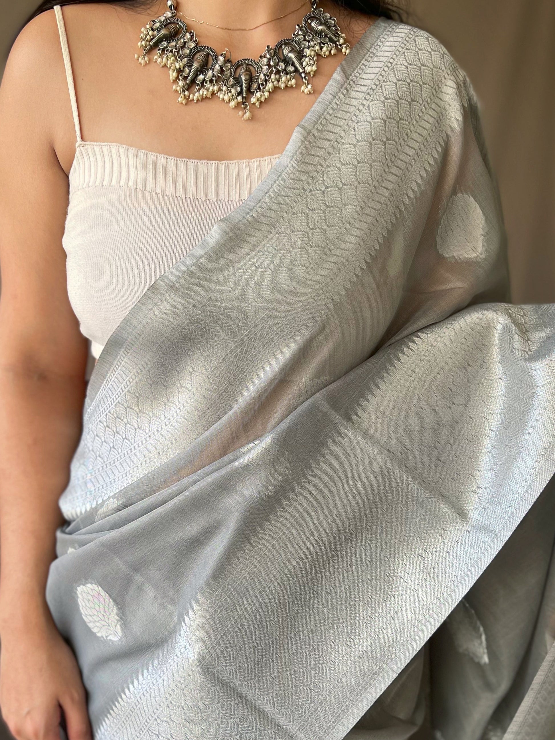 Buy MySilkLove Delta Grey Linen Silver Zari Woven Saree Online