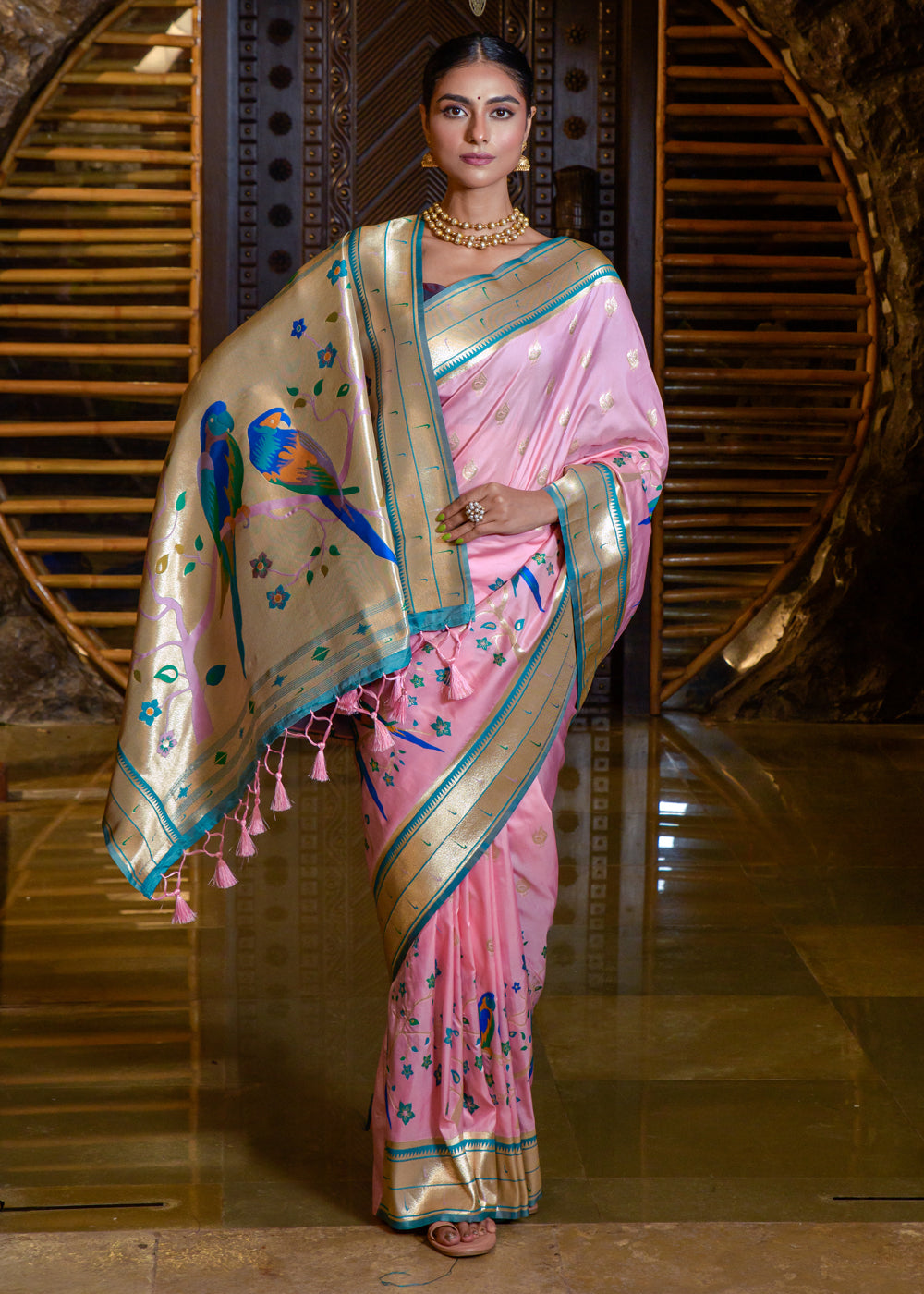 Buy MySilkLove Viola Pink Woven paithani Silk Saree Online